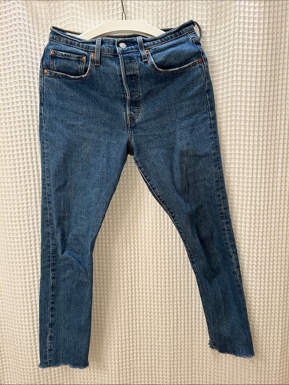Levi's Skinny Jeans in Medium Blue Denim - 30 W x 26 inseam